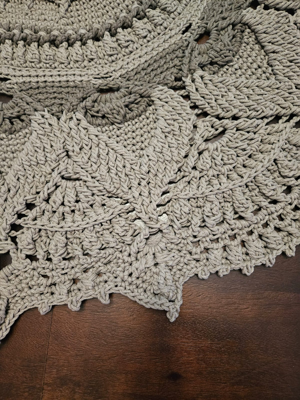 Luxury Crochet Rug - Stonehaven Lace