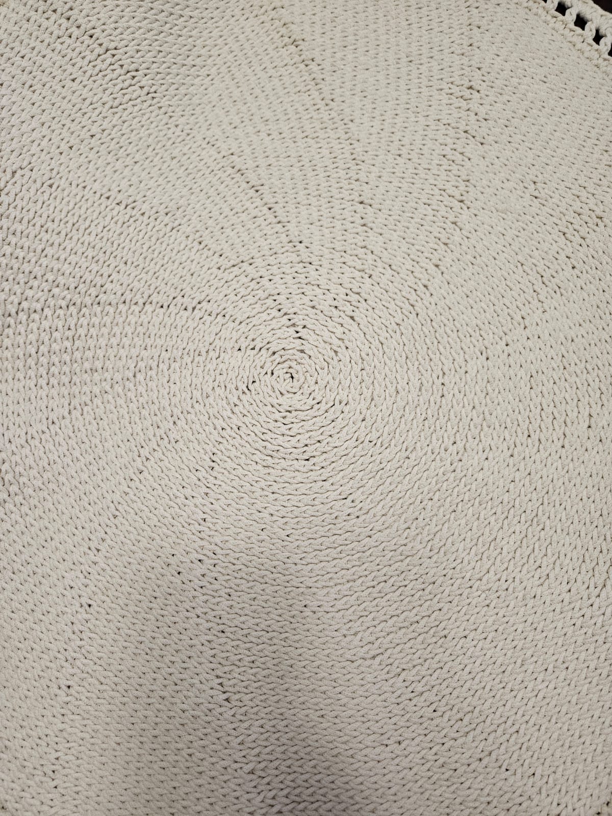 Luxury Crochet Rug - Aurelia Lace